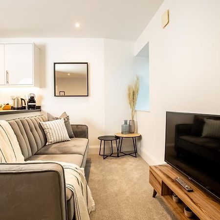Luxury Boutique Harbour Apartments - Heart Of Torquay - Near Babbacoombe & Beach المظهر الخارجي الصورة